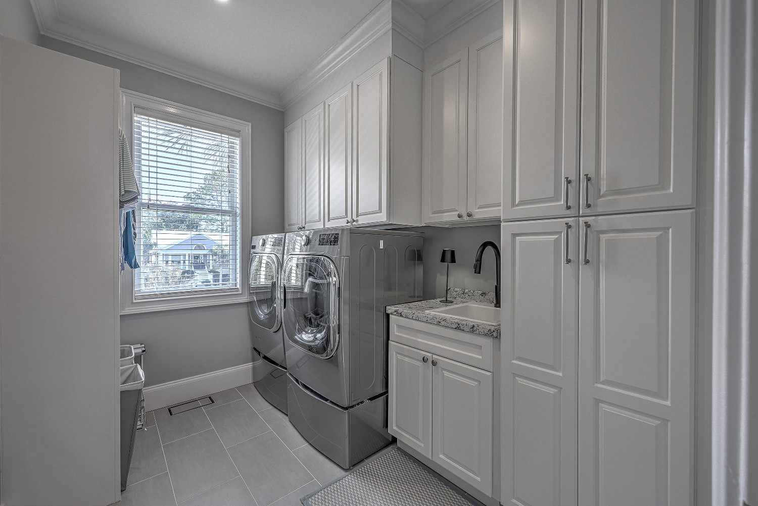 Kitchen remodel custom cabinets and countertops by LeBlanc Contracting